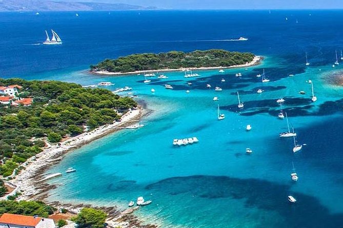 Private Blue Lagoon & 3 Islands Trip - Stop 1 in Trogir: how to use your hour without stressing