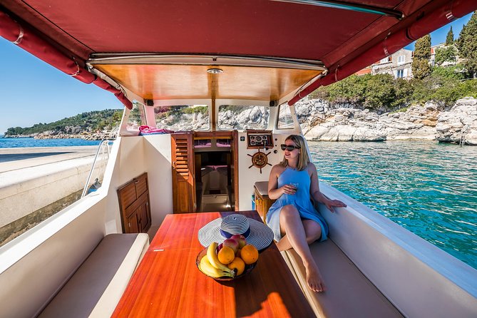 Private boat tour- explore the islands, find hidden caves and try snorkelling - Key highlights you’ll care about
