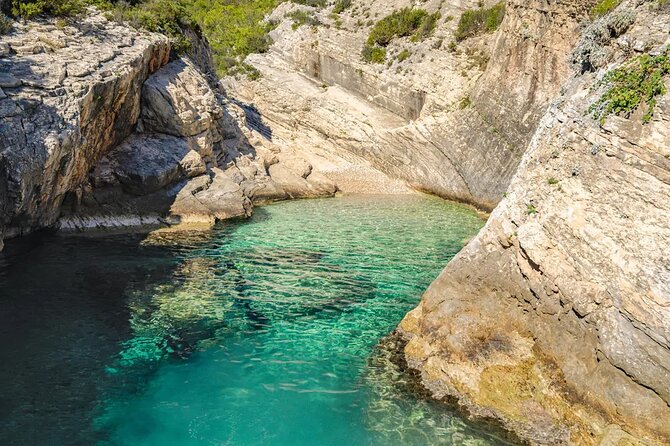 Private Boat Tour from Hvar - Blue and Green cave, Vis, and the Pakleni islands - A Private Boat Day From Hvar: What “Private” Really Means