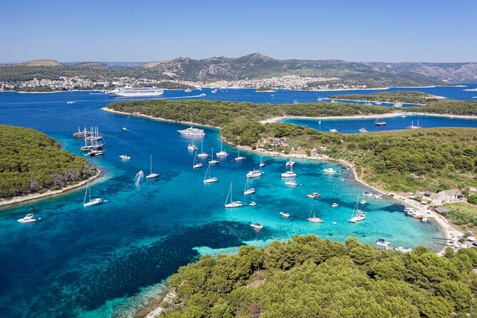 Private Boat Tour To Pakleni Islands and Red Rocks - Getting Set for a Private Day on Hvar