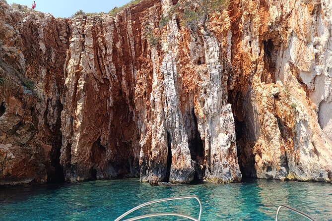 Private Boat Tour To Pakleni Islands and Red Rocks - Skippers Mirko and Tonci: friendly, flexible, and spot-focused