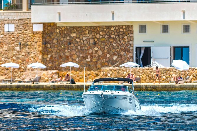 Private Boat Tours Dubrovnik to Hvar - Boat choice, group size, and the real value of the price