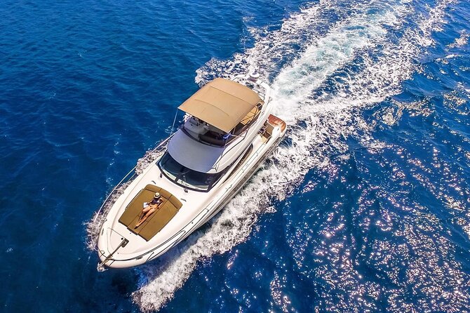 Private Boat Tours Dubrovnik to Hvar - Sailing past Mljet: sightseeing from the sea