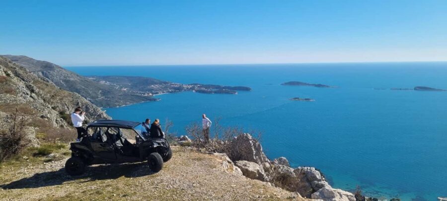 Private Buggy Panorama Adventure /2 hours-2 hills Viewpoint - The Can-Am Maverick 1000: power you feel, control you notice