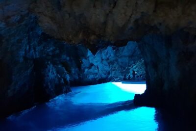 Private Custom Island Hopping Speedboat Tour from Hvar - Your Stop-by-Stop Plan: Green Cave, Budikovac, Bisevo’s Blue Cave, Stiniva, Pakleni
