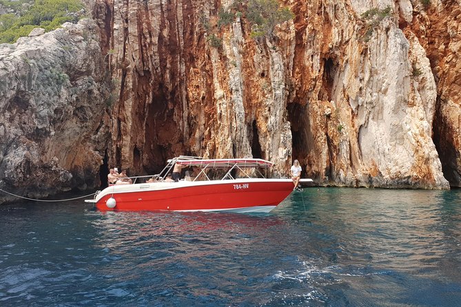Private Custom Island Hopping Speedboat Tour from Hvar - Customization: How to Make the Day Match Your Group