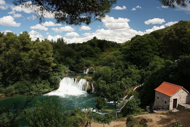 Private day tour to Krka Waterfalls, Primosten & Trogir - Guide and driver quality: why it affects your whole day