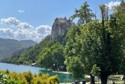 Private Day Trip: Enchanting Slovenia, Ljubljana and Lake Bled from Zagreb - Ljubljana Old Town: Dragon Bridges and a Castle View From the Funicular