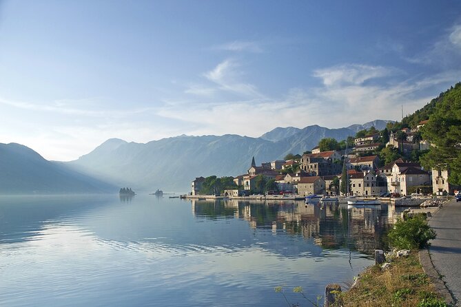 Private Day Trip from Dubrovnik to Montenegro - Kotor Bay’s Big-Stage Views: Your First 1.5 Hours