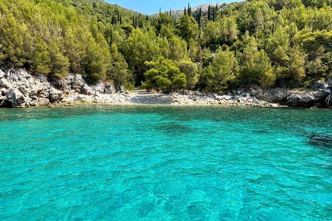 Private Full-Day Tour of Elaphiti Islands by Speedboat - Šipan and Luka Šipanska: island life and real lunch time