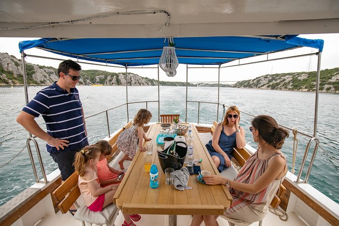 Private Gastro gourmet tour by Dot@ boat - Value check: is $236.59 per person a fair deal?
