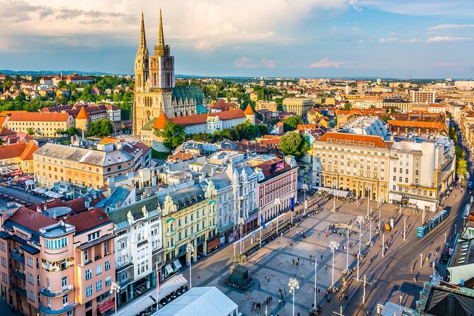 PRIVATE Half-Day Food Tour: The 10 Tastings of Zagreb With Locals - Ban Jelačić Square and Gric Tunnel: sightseeing that actually supports the food