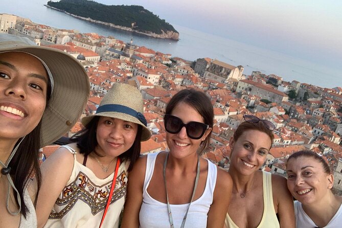 Private History Old Town and City Wall Tour in Dubrovnik - Old Town in a Smart Loop: From Onofrio’s Fountain to Hidden Streets