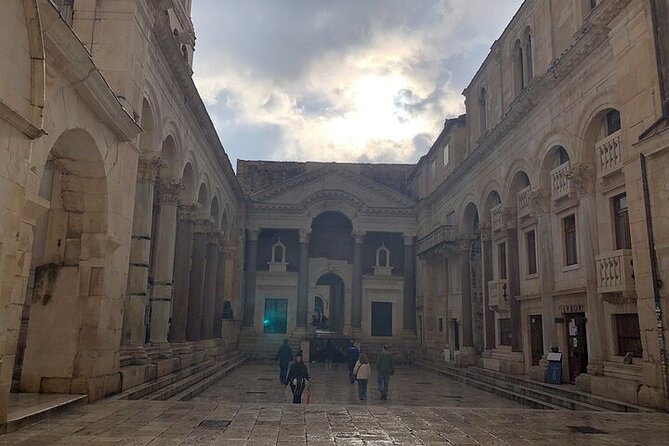 Private History Split Walking Tour in English - Split Synagogue: an exterior pass with historical context