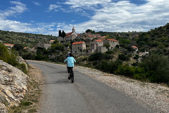 Private Hvar Island E-Bike Tour (Self Guided) - Quick take: what makes this Hvar ride special