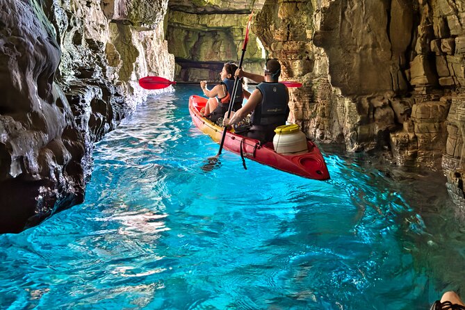 Private kayak tour: Explore the caves and turquoise bays in Pula - Key highlights to pay attention to