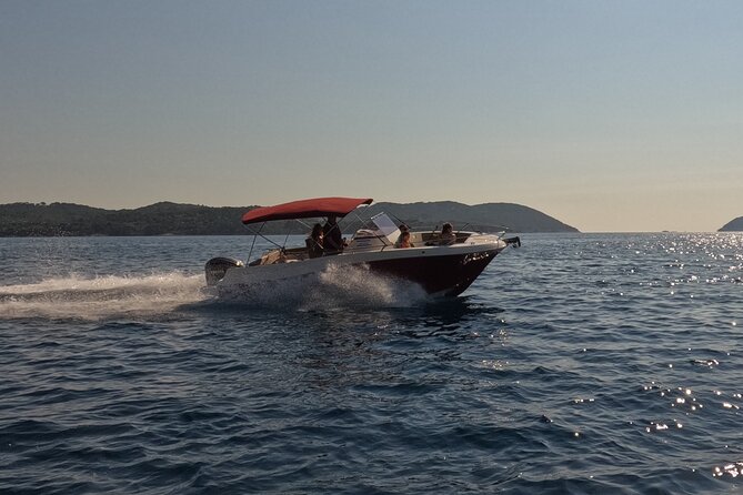 Private luxury speedboat tour-Islands, caves, beaches, snorkeling - What the time range really means (2 to 8 hours, plus an Mljet option)