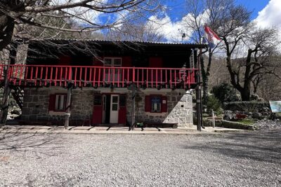 Private Paklenica Hiking Tour from Zadar up to 8 people - Lugarnica mountain hut walk: the 2-hour push with a payoff