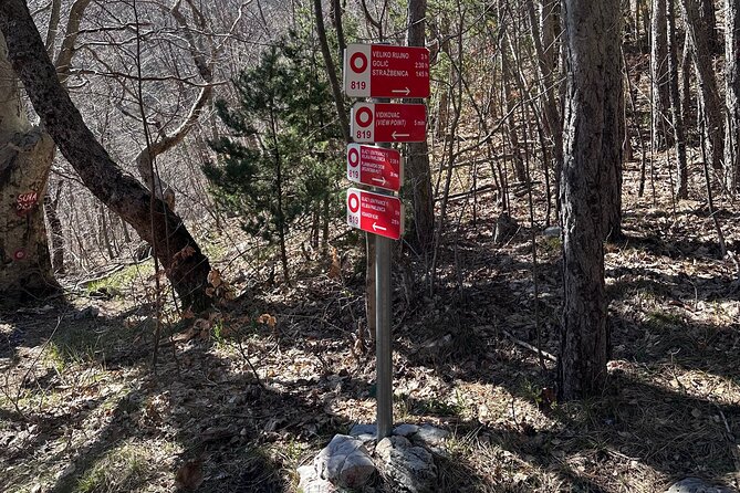 Private Paklenica Hiking Tour from Zadar up to 8 people - What to bring (and what to expect on the ground)