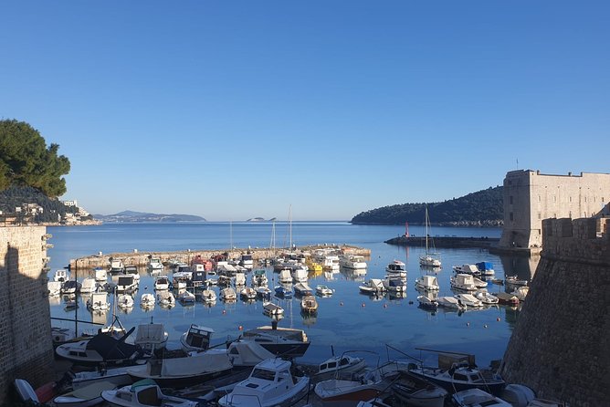 Private Panorama, Cavtat and Dubrovnik City Tour - Luža Square: Landmarks That Explain Dubrovnik’s Power