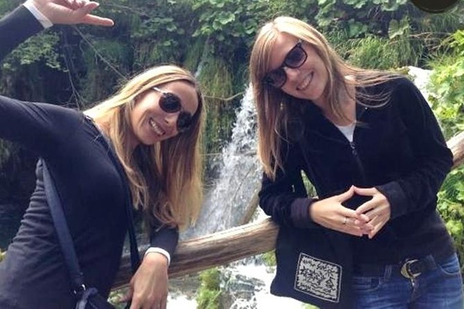 Private Plitvice lakes and Rastoke_tickets included - Entering Plitvice: the 16 lakes walk to Croatia’s biggest waterfall
