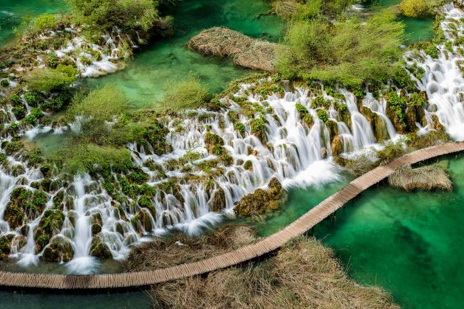 Private Plitvice Lakes Tour - Day Trip from Zagreb (entrance ticket included) - Key things you’ll notice on this Plitvice day trip