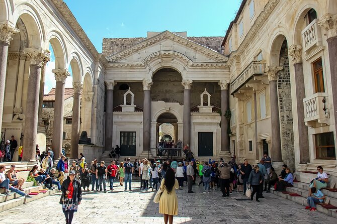 Private Point to Point transfer Dubrovnik - Split with stop in Ston - Private Dubrovnik to Split Transfer: The Real-World Benefit
