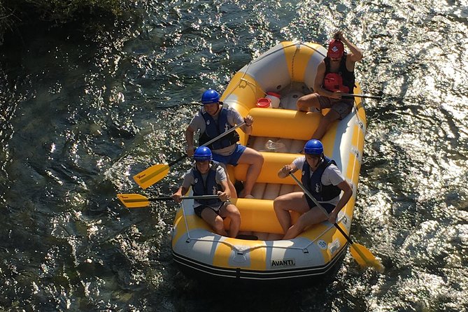 Private rafting on Cetina river with caving & cliff jumping,free photos & videos - Getting from Omiš to the river: calm starts beat chaos
