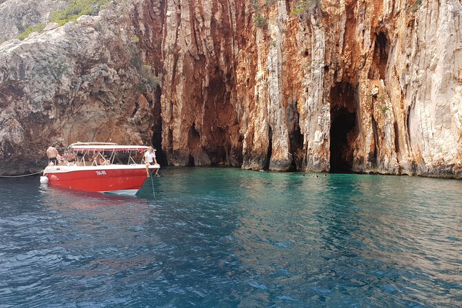 Private Red Rocks and Pakleni Islands beach hopping speedboat tour - Mlini Beach for a final swim before heading back to Hvar