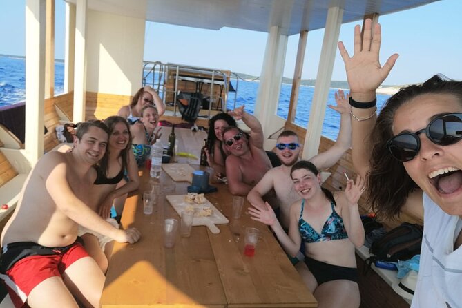 Private Rio Boat Excursion - per group - Snorkeling Gear and Sea-Life Spotting Without the Guesswork