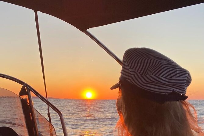 PRIVATE Romantic Sunset Boat Tour Zadar with Local Wine 1,5h - Key reasons this sunset cruise works