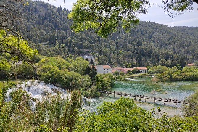 Private Roundtrip Transfer from Zadar to Krka National Park - Communication and driver quality: the difference between a ride and a day