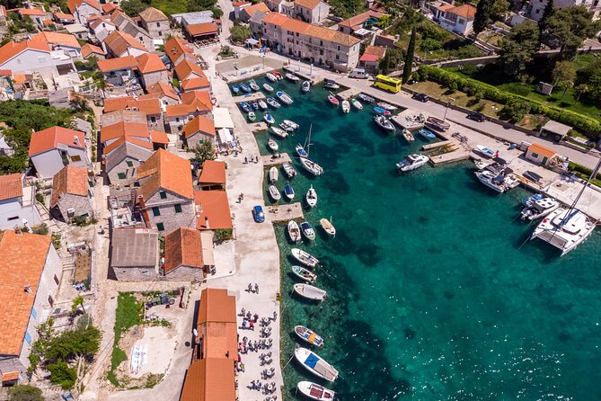 Private speedboat custome-made tour / from Trogir and Split - Snorkeling gear included: how to make the most of your water time