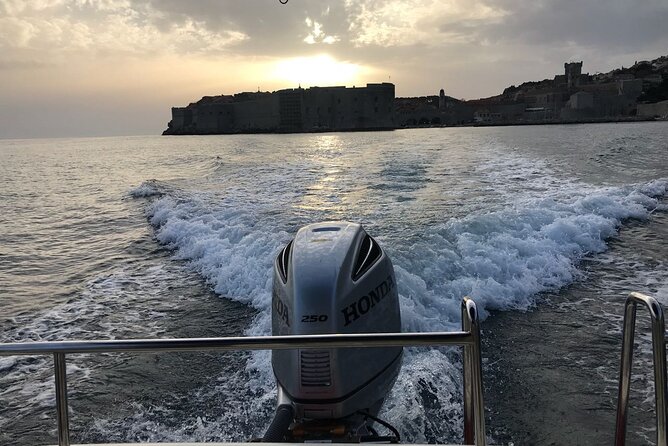 Private Speedboat Guided Tour: Explore the best of Dubrovnik Islands - Lopud Island village time: gardens, monastery, and the Museum of Light