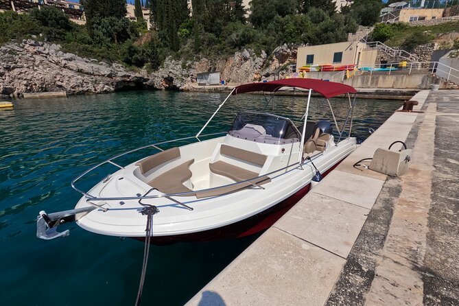 Private Speedboat Tour- Blue cave, sandy beaches and snorkelling - How this private speedboat day feels from Dubrovnik
