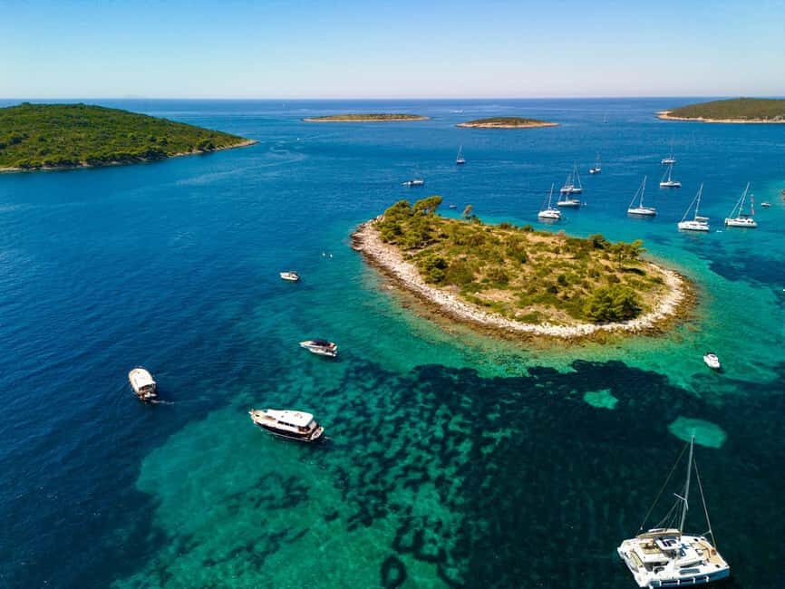 Private Speedboat Tour: Blue Lagoon & 3 Islands from Split - The Šolta Option: When Maslinica Is the Right Choice