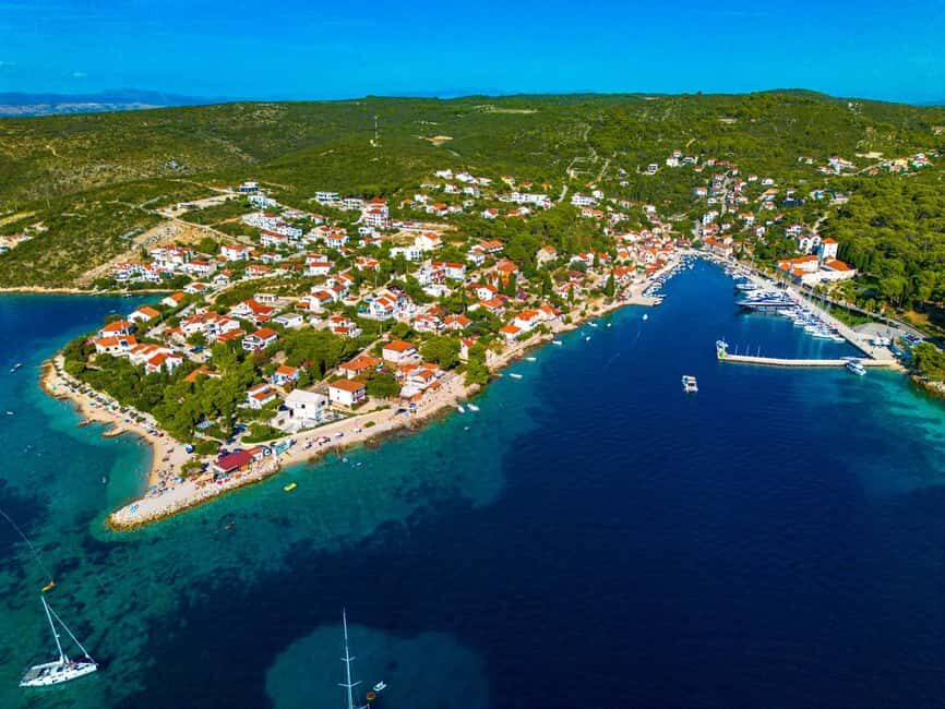 Private Speedboat Tour: Blue Lagoon & 3 Islands from Split - Meeting in Split: Where to Find Your Crew and Start Fast
