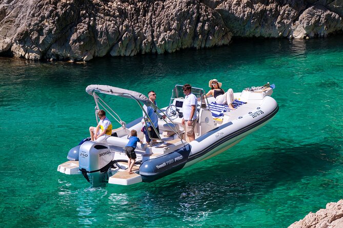 Private Speedboat Tour | Caves Beaches Islands and more - Caves and Crowds: How to Make the Blue Cave Worth It