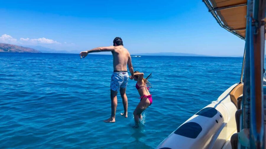 Private Speedboat Tour from Split – Blue Lagoon & Šolta - Meeting point and timing: how to set yourself up for a smooth start