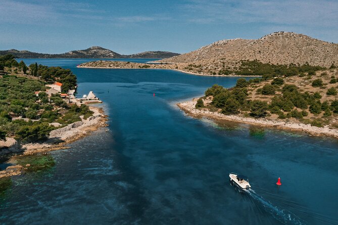 Private speedboat tour : Sakarun beach, Dugi otok, Golubinka Cave - Army tunnel lunch-time (optional) and the final sandy beach