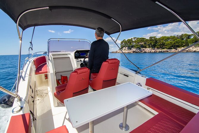 Private Speedboat Tour to Elafiti Islands - Getting started at Lapadska obala 4