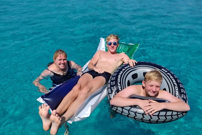 Private Speedboat tour to Sakarun Bay and Golubinka cave - What’s included day-of: the comfort details that actually matter