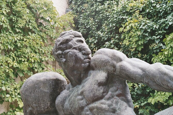 Private Split Half Day Tour with Mestrovic Gallery & Port Pickup - Second Stop: Mestrovic Gallery and Sea Views
