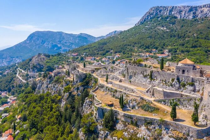 Private Split & Klis Fortress Tour, Olive Museum & Port Pickup - Roman Start: Diocletian’s Palace Squares and the Story You’ll Hear