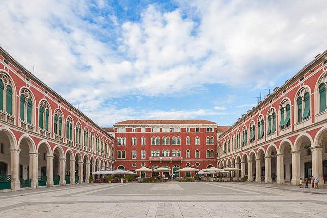 Private Split walking tour - Timing and start times: choosing the right moment to walk
