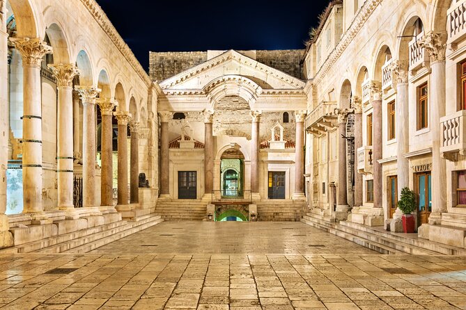 Private Split Walking tour with a Photo session - Vestibulum: the acoustics stop you’ll remember longer than you expect