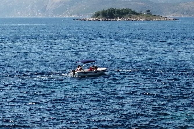 Private Sunset Boat Drive in Cavtat - Supetar: your sunset-light moment and best-view positioning