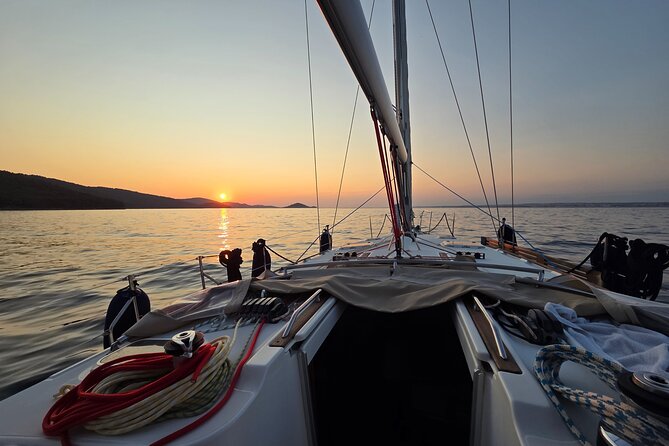 Private Sunset Sailing Tour - Wine and Pricing: Does It Feel Like Good Value?