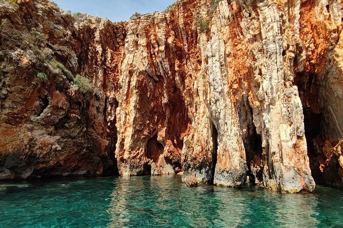 Private tour of Pakleni islands, Red Cliffs & South Shore of Hvar - Why a private boat day on Hvar feels different