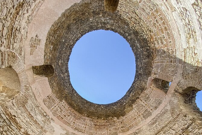 Private Tour of Split with Food & Wine Tasting - Wine and Pairings: Two Local Wines, Dalmatian Dishes